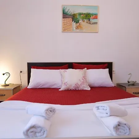 Apartment 7 Heaven Sarande