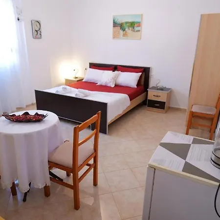 Apartment 7 Heaven Sarande