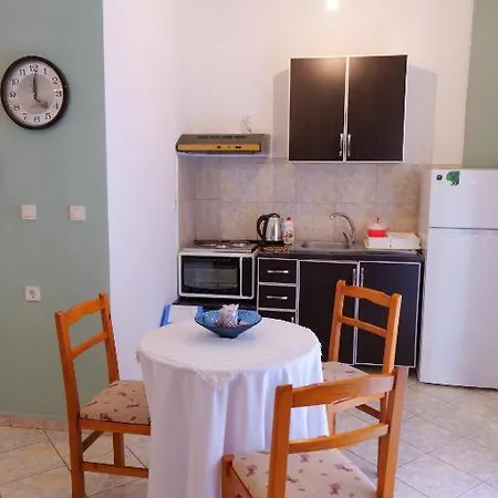 7 Heaven Sarandë
